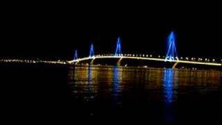 preview picture of video 'Rio Bridge at night'