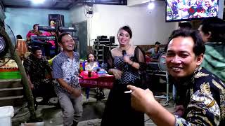 Download lagu BH ku Hilang ( lagu klasik ) Gema Manunggal Nada - borneo multivision - Nardi Sound mp3 Download lagu BH ku Hilang ( lagu klasik ) Gema Manunggal Nada - borneo multivision - Nardi Sound mp3