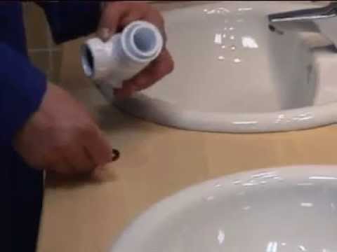 comment monter evacuation lavabo