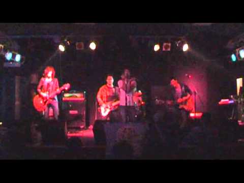 Wonkies feat. Aimo e Nico (Rush Hour) - American Idiot (Live @ Koko 2011).wmv