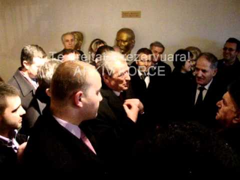 Kryeministri Sali Berisha dhe "Partizani i vogel Velo" ne Korce me 7 mars 2012