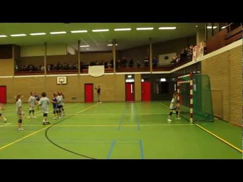 HV Heerle D2 kampioenswedstrijd 17-3-2013 (3)