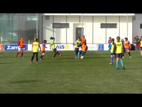 Entrenamiento de la selección alevín femenina de fútbol-8