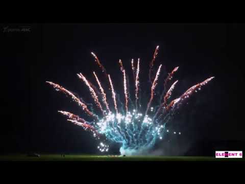 SCOF911 - 100s 30mm Strobe Willow Tails w Strobe Mines 'O' shape (4k video)