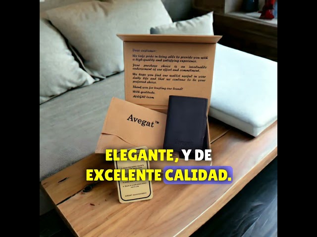 Vídeo relacionado con USS Starfleet Emblem Final Frontier Command Uniform Billetera/Cartera Bi-Fold Bolsillo para Monedas & Tarjetero, Amarillo
