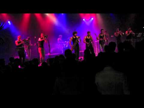 Rumble Jungle Orchestra - Funky Ali Live @ Theater aan Zee