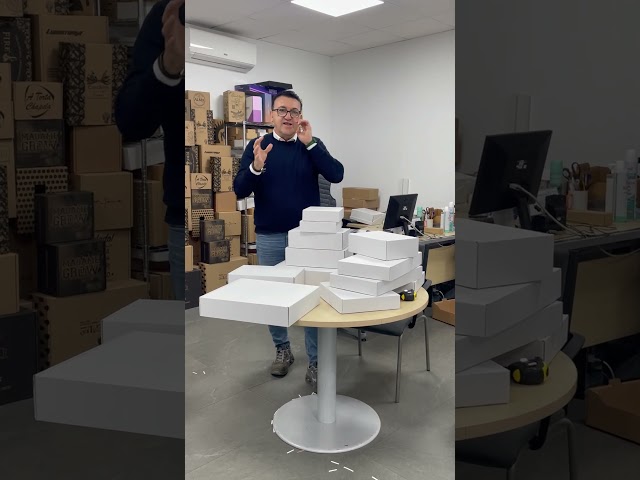 Vídeo relacionado con IPEA Cajas de Cartón 21 x 15 x 5 cm para Envíos, Comercio Electrónico, Regalos - 10 PIEZAS - Made in Italy - Cajas Cuadradas Planas Multiusos para Embalar Objetos, Eventos, Fiestas - Caja
