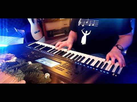 Coverstyle PSR SX 700 (Tyros/Genos) Last Christmas