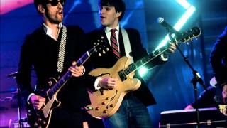 I Could Be Wrong - Chromeo feat Ezra Koenig