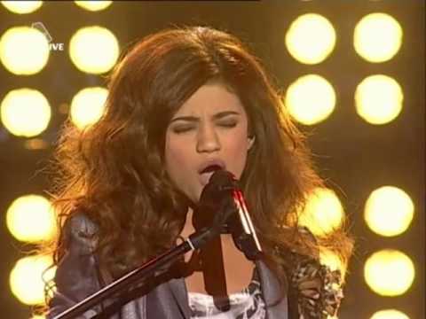 Nicole paparistodemou - Hurt  (8o Live Show Greek Idol).mp4