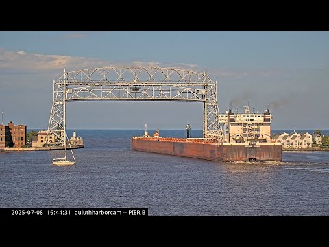 Pier B Webcam in Duluth, MN live webcam