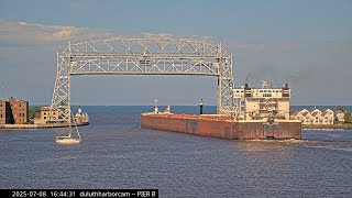 Duluth Pier B / Canal Cam