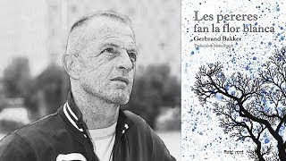 Les pereres fan la flor blanca