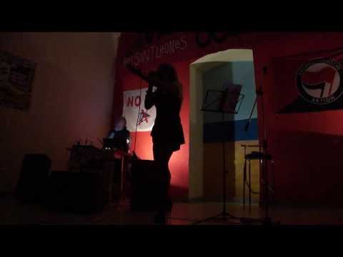 Eleonora Magnifico ''ciù ciù ciùu''. Villa Roth occupata. 12 ottobre 2013