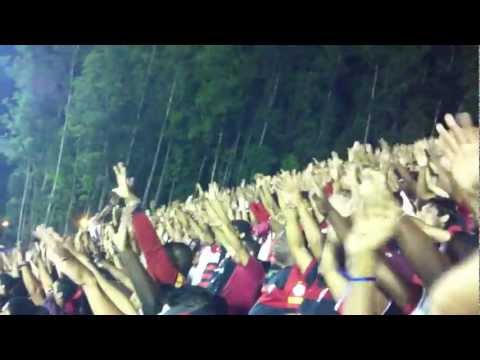 Vitória 1 x 0 Barueri [28/08/2012] Entrada da bateria