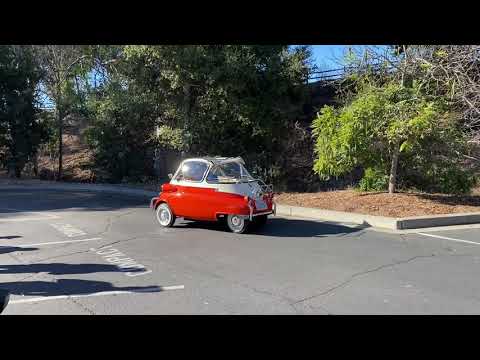 1956 BMW Isetta 300 in action.