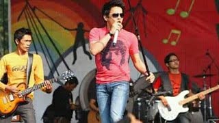Download lagu PETERPAN - Khayalan tingkat tinggi(live konser PRJ kemayoran 19 Desember 2004)seru banget mp3