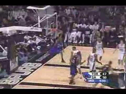 Vince Carter posterizes Tim Duncan