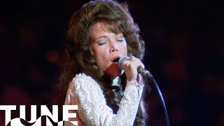 Loretta Lynn&#39;s &#39;Coal Miner&#39;s Daughter&#39; (Sissy Spacek) | Coal Miner&#39;s Daughter | TUNE
