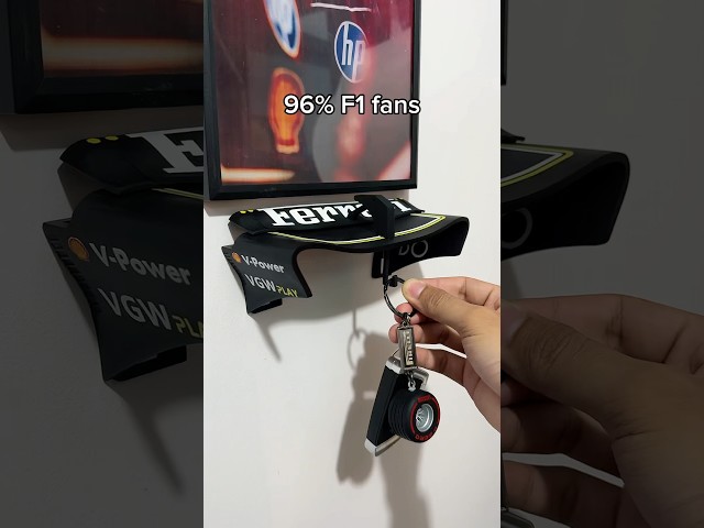 Vídeo relacionado con PUMA Polo del Equipo Scuderia Ferrari 2024 para Hombre - Rojo Quemado - Tamaño: M