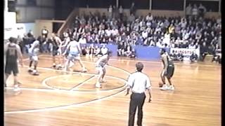 preview picture of video 'Frankston vs Mount Gambier - 2000 SEABL East Conference Men's Grand Final'