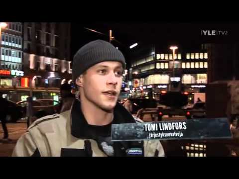 järjestyksenvalvojan matkassa