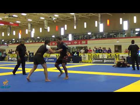 Mahamed Aly vs Manuel Ribamar /Austin Open 2018