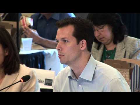 Implementing Physician Education Programs - Daniel MacArthur