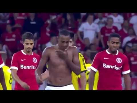 Fabricio swears at his own fans, gets sent off as he totally loses his head