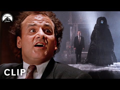 Thumbnail of the video: Ghost of Christmas Future Clip