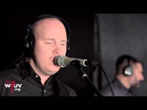 Timber Timbre - "This Low Commotion" (Live at WFUV)