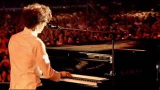 any other world-Mika (Live) +lyrics