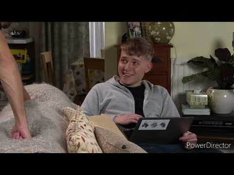 Coronation Street - David Thinks Max Is Trolling Maria (Has He Got The Right Person?) (12/10/22)