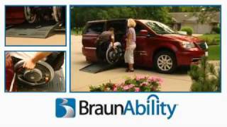 preview picture of video 'Dodge/Chrysler Wheelchair/Scooter Accessible Van by BraunAbility'