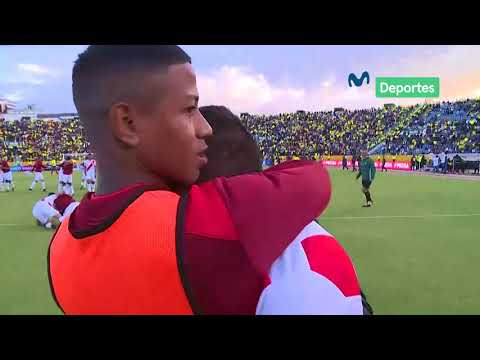 Ecuador 1 - 2 Perú: Revive el triunfo peruano al ras de la cancha