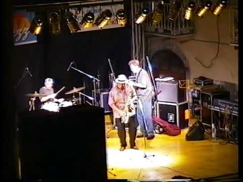 Paul Motian 's Broadway music: Lee Konitz, Joe Lovano ,Bill Frisell ,Mark Johnson, Paul Motian.(1a)