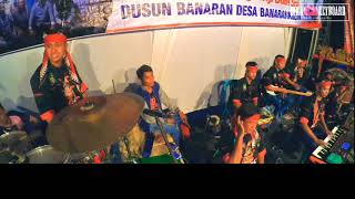 Download lagu SINGO BUDOYO CAMPURSARI RASA JARANAN ( DJ DIK DIK VS CAK YAYAN JANDUT ) mp3