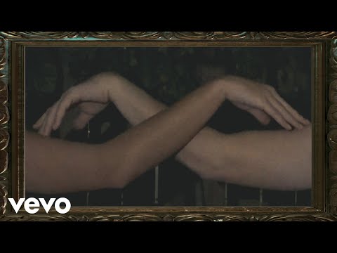 RIZA - Tatuaje (Official Video)