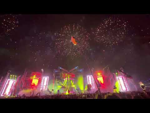 Subtronics b2b Boogie T Full Set EDC Las Vegas 2022 - bassPOD