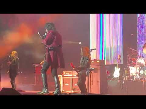 Hollywood Vampires-I Want My Now-Swansea 2023