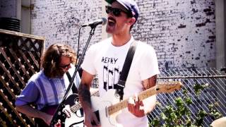 Vaguess - Guilt Ring (Live on PressureDrop.tv)