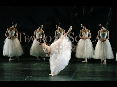 Alessandra Ferri in Giselle's entrance variation (act II) – La Scala 1996