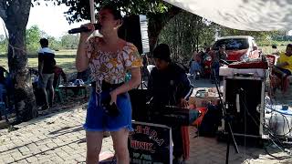 Download lagu selimut biru evi tamal4 || by dewi ayu #musikelectone mp3 Download lagu selimut biru evi tamal4 || by dewi ayu #musikelectone mp3