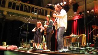 Steve Earle &amp; The Dukes - Warren Hellman's Banjo