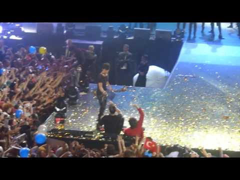 [FANCAM] ENDING 130907 MBLAQ&AILEE&FT ISLAND&MISS A&BEAST&SUPERJUNIOR  Music Bank in ISTANBUL