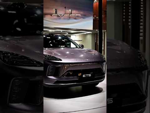 EXEED ET5｜1300km Range. AI-Powered Luxury SUV#EXEEDET5 #LuxurySUV#LongRangeSUV#CheryExeed CarExport