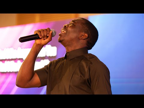 Watch how Theophilus Sunday's Worship session set everyone on fire🔥🔥🔥 at the DC UK Campmeeting 2025