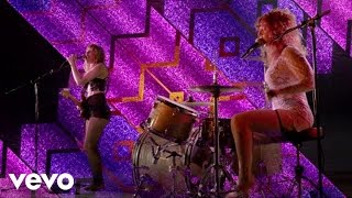 Deap Vally - Baby I Call Hell