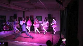 West Coast Cabaret - I Want a Little Sugar in my Bowl