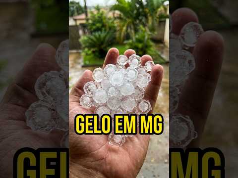Granizo pinta branco ruas mineiras.